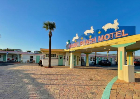 Magic Beach Motel - Vilano Beach, Saint Augustine